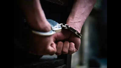 Land grabber gang busted, 11 arrested