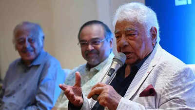Varun Chakravarthy reminds me of BS Chandrasekhar: Farokh Engineer