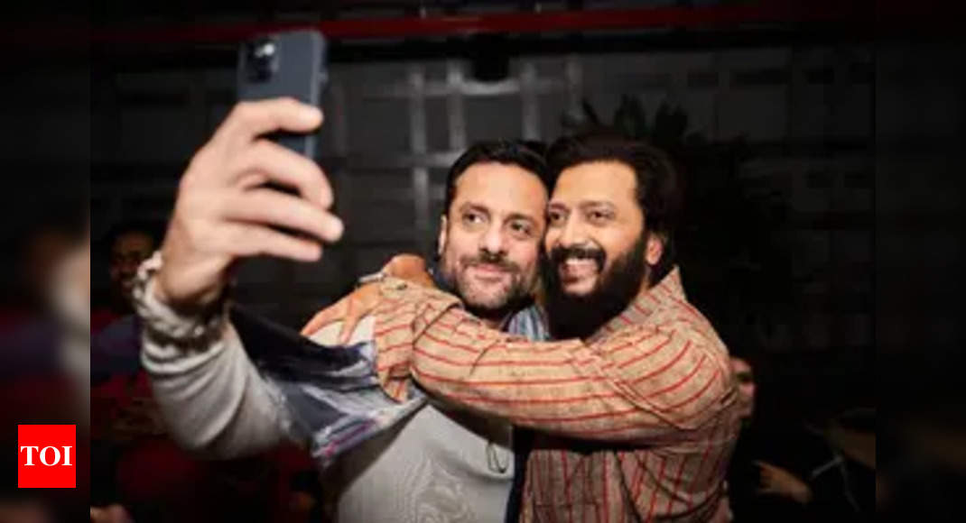 Riteish Deshmukh wishes brother Fardeen Khan: Thank you for your friendship