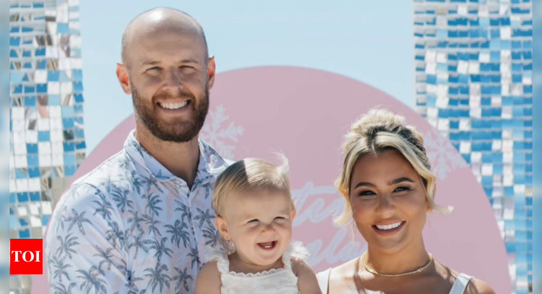 Zack Wheeler's wife Dominique shares fun beach moments of Phillies star