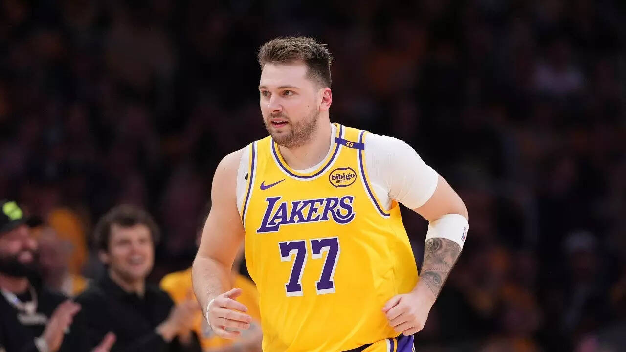 How many points did Luka Doncic score tonight? Los Angeles vs. Boston  Celtics (08/03) - The Times of India