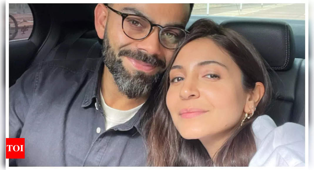 India vs New Zealand Finals: Fans ask 'bhabi' Anushka Sharma to tell Virat Kohli 'ajj century maarna'