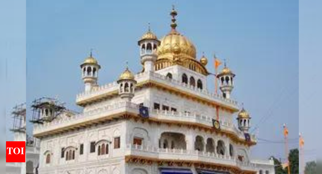 Nihangs threaten to scuttle new Jathedar’s installation at Kesgarh Sahib, Damdami Taksal also announces opposition