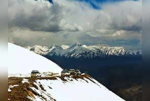 India&rsquo;s jaw-dropping mountain passes that are a must-visit