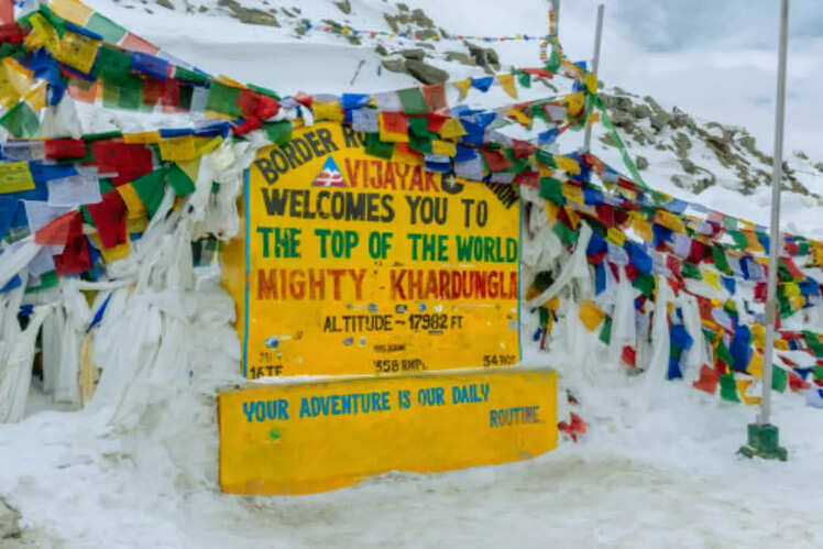 Khardung La, Ladakh