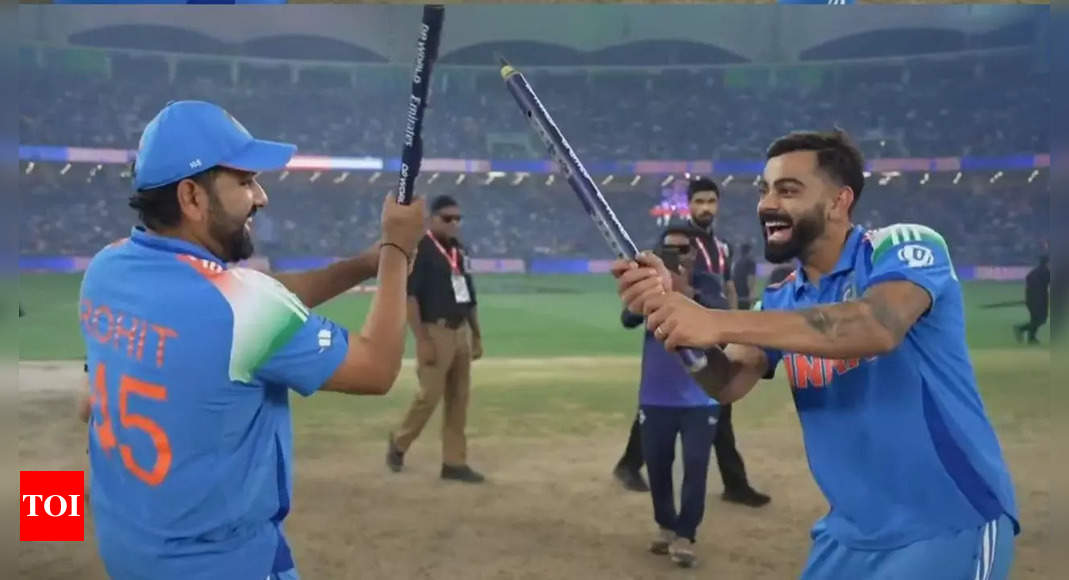 Dandiya with stumps! Virat, Rohit light up celebration - Watch