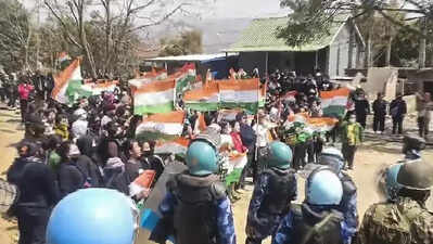 Tension persists in Manipur hills amid indefinite shutdown call