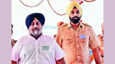 SAD raps ‘rebels’ as Majithia show of defiance sparks row