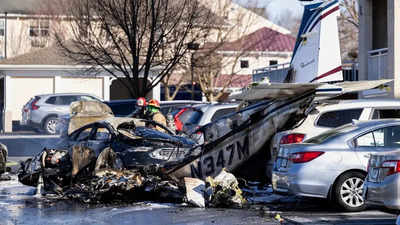 Small plane crashes in Pennsylvania retirement home parking, all five on board survive