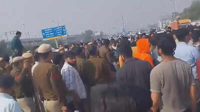 Ghaziabad Murder: Man shot dead in Delhi, murder victim's family ...