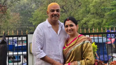 Sundar C and Khushbu celebrate 25 years of togetherness with a spiritual visit to Palani Murugan temple