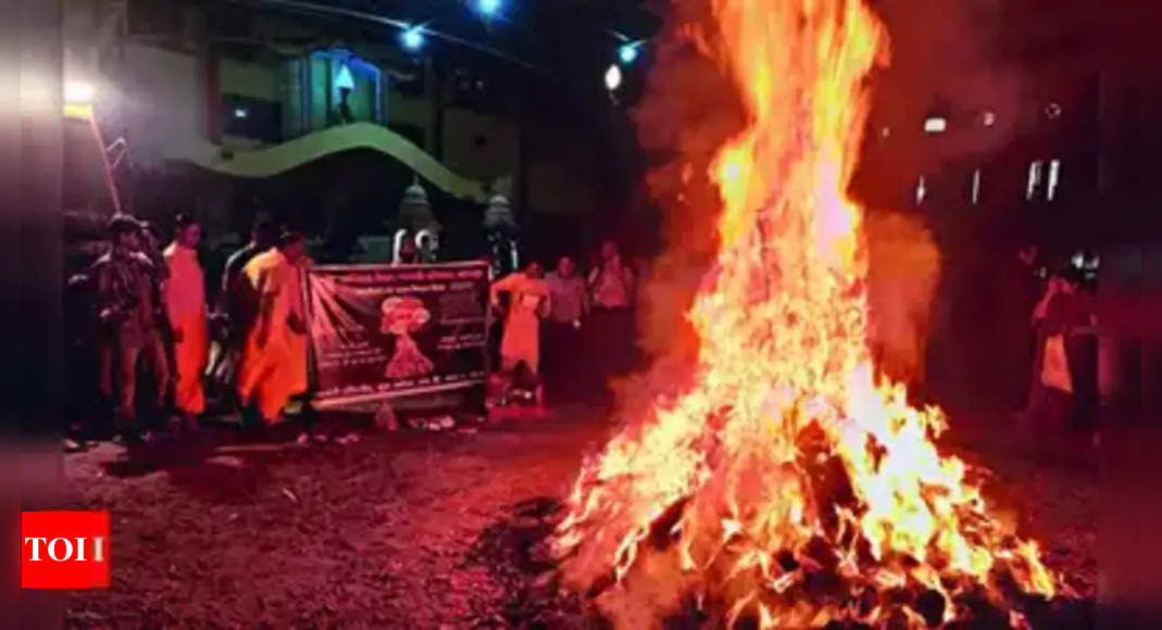 Holika Dahan 2025: Why Holika Dahan Puja is not performed during Bhadra Kaal, Know here