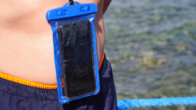 Ultimate Waterproof Mobile Cases to Make Your Smartphone Splash Resistant