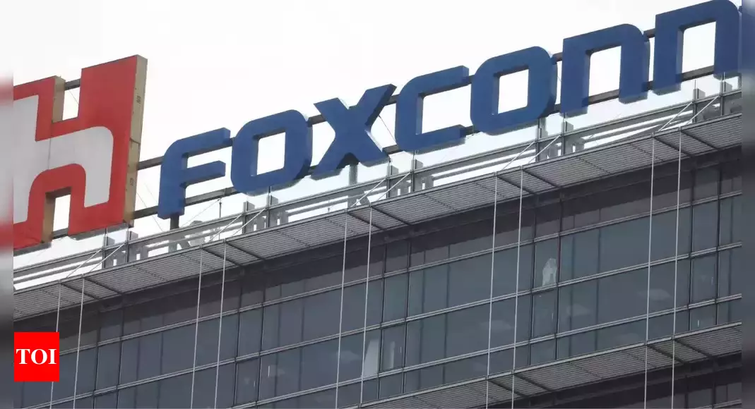 Apple supplier Foxconn unveils its first AI model for use in manufacturing