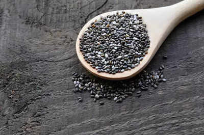 Here's how Chia Seeds detoxify the skin