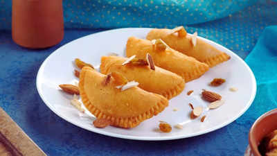 Best Gujiya Makers To Make Sweet And Savory Delights At Home