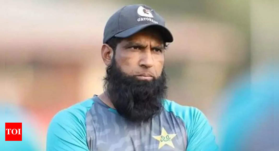 Pakistan's batting coach Mohammad Yousuf pulls out New Zealand tour