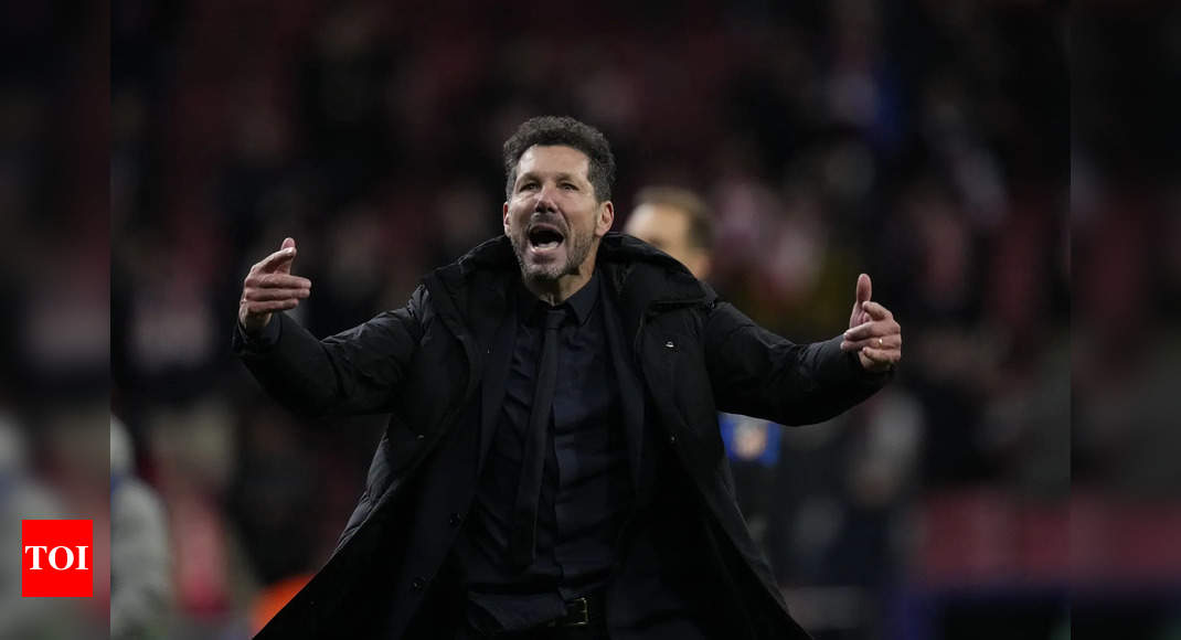 'Raise your hand, anyone who saw Julian touch it twice': Simeone on controversial penalty call against Real Madrid