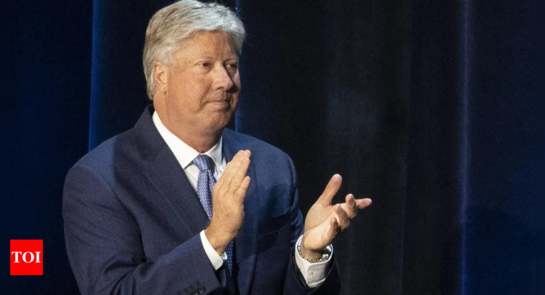 Ex-Texas Church leader, Trump advisor Robert Morris indicted on five counts of child sexual abuse