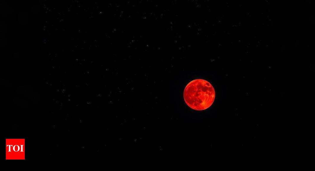 Lunar Eclipse Pregnancy Tips: Lunar Eclipse 2025: Tips for Pregnant Women to follow on Chandra Grahan |