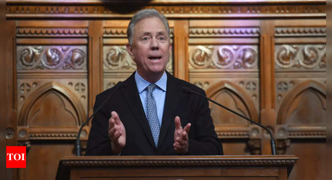 Gov Lamont unveils $300 million plan to provide free preschool for Connecticut families