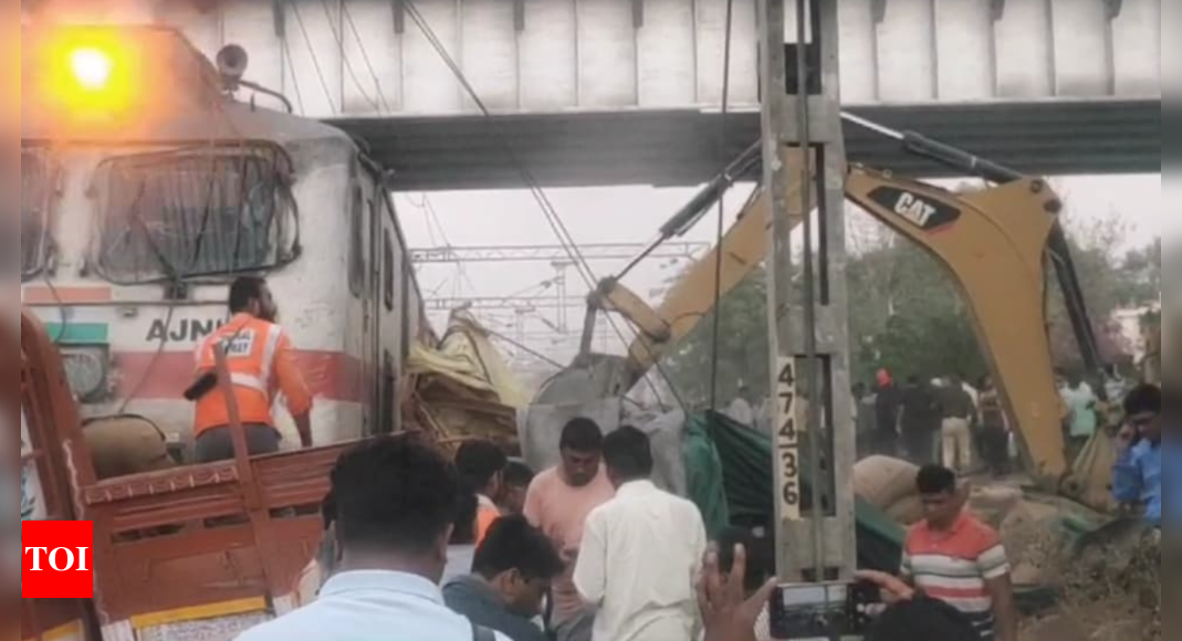 Train collides with truck at closed level crossing in Maharashtra's Jalgaon