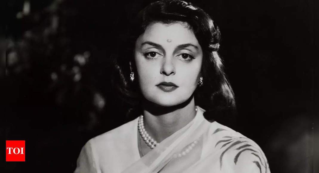 How Maharani Gayatri Devi turned a gunpoint robbery of her pearl necklace into a lesson in grace and style