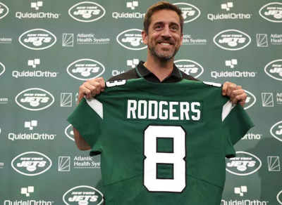 Aaron Rodgers expected to take over Kyle Shanahan as 49ers HC role, turns down Steelers and Giants