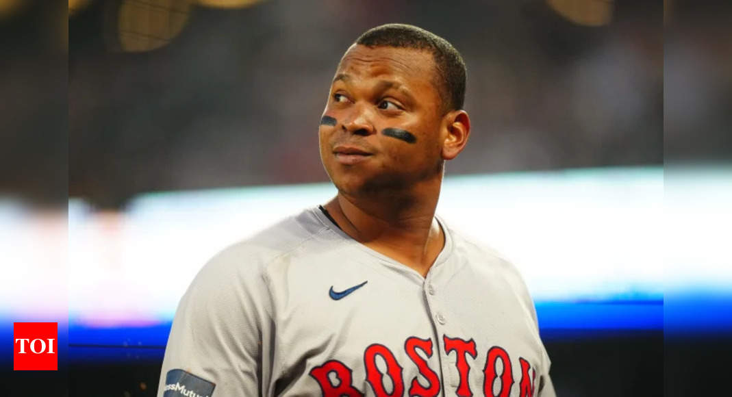 Rafael Devers’ third base drama with Alex Bregman nearly had him traded: Report