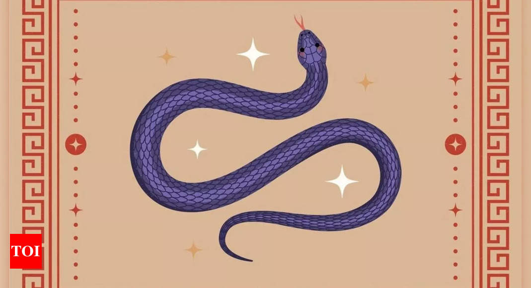 Weekly Chinese Horoscope (March 17-23): Predictions for Snake Zodiac Sign