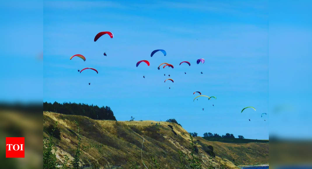 Kerala all set to host international paragliding festival in Vagamon