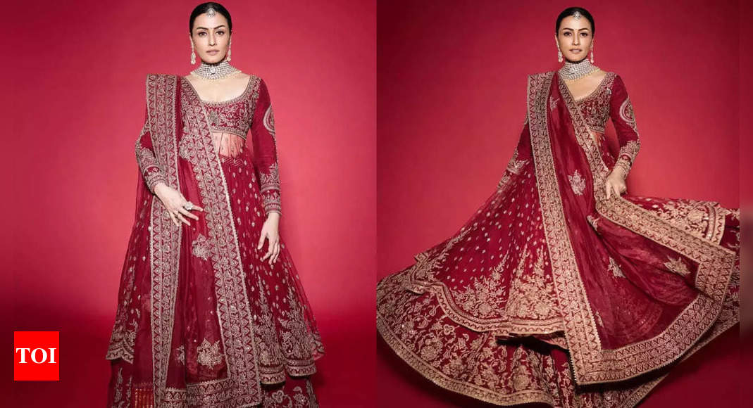 Mrs. Mahesh Babu is on fire! Namrata Shirodkar's red lehenga is bridal perfection