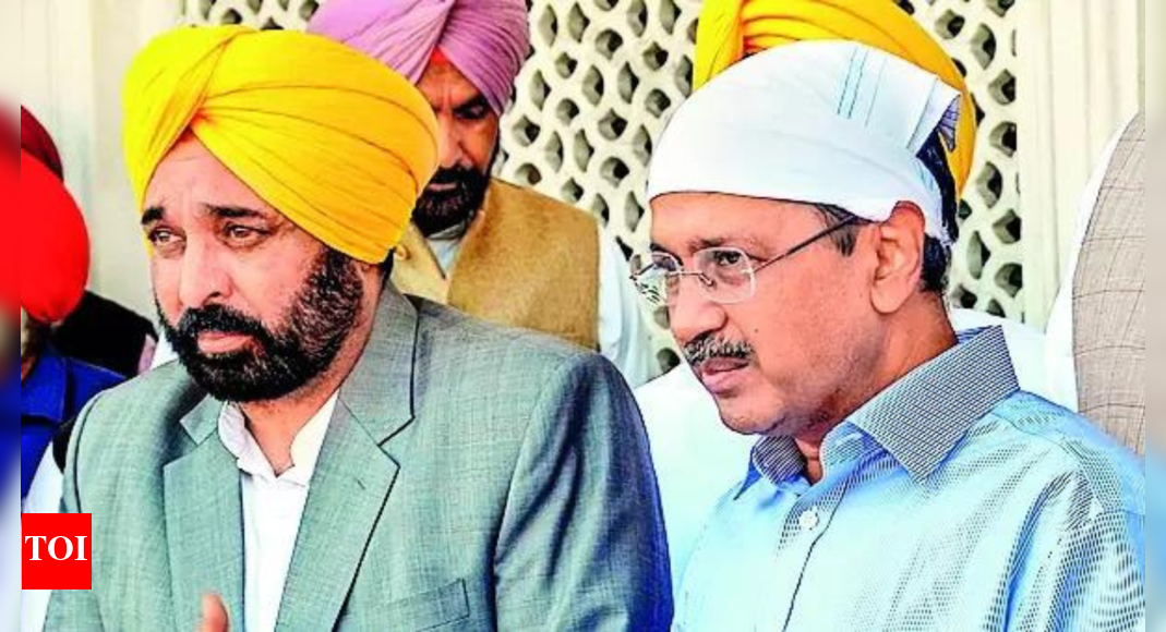 Kejriwal rules out CM change in Punjab, says Mann to last full term