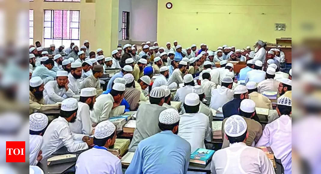 Cops: SIT found 200 Azamgarh madrassas flouted norms