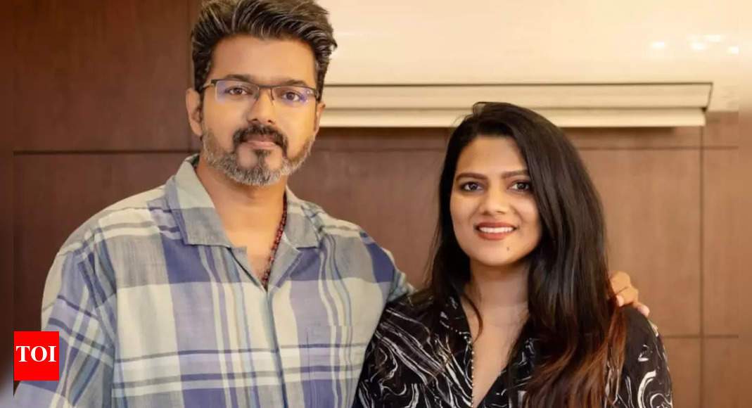 Thalapathy Vijay's latest click with a fangirl at the 'Jana Nayagan' set seizes attention