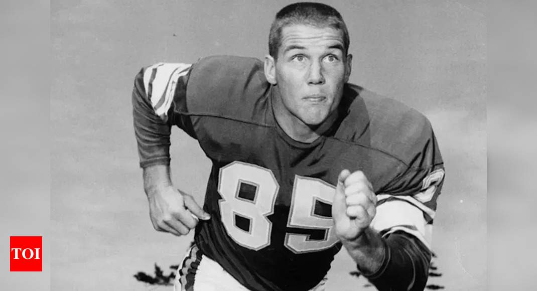 Former NFL Rookie of the Year Paul Flatley dies at 84, leaving behind a lasting legacy