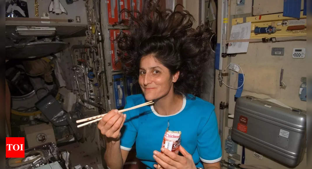 Why do female astronauts keep their hair open in space? - The Times of ...