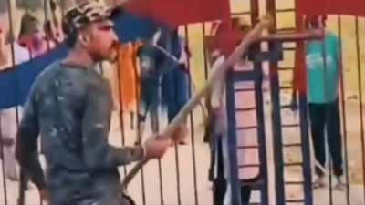 मुजफ्फरपुर: होली पर पुलिस और तस्करों में झड़प, महिलाओं ने किया थाने पर हमला