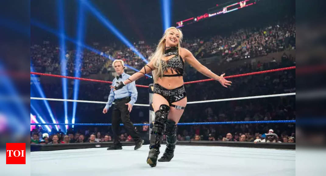 Liv Morgan Responds to WWE Fan’s Tweet Taking a Dig at Rhea Ripley