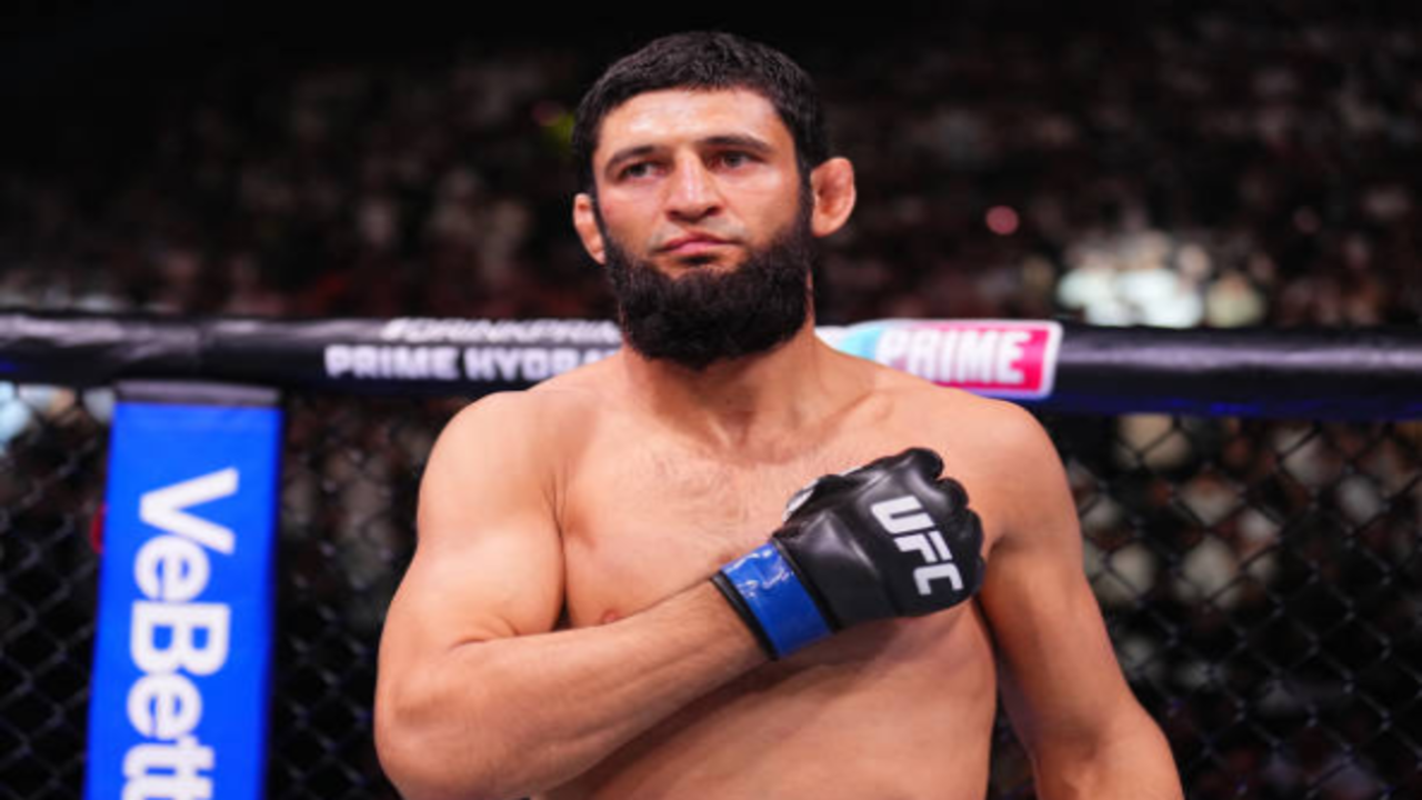 MMA Star Darren Till believes Khamzat Chimaev will leave a bigger legacy  than Khabib Nurmagomedov | MMA News - The Times of India