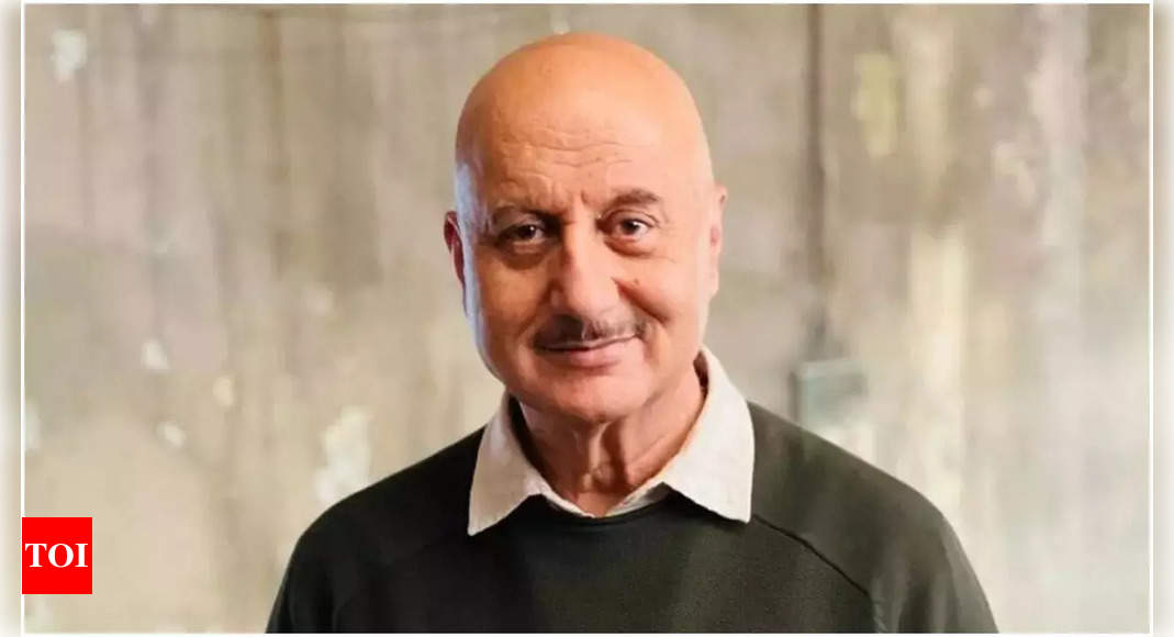 Anupam Kher claims Bollywood is suffering an identity crisis as it tries to mimic the west: 'Hollywood ki joh filme hoti hai...'