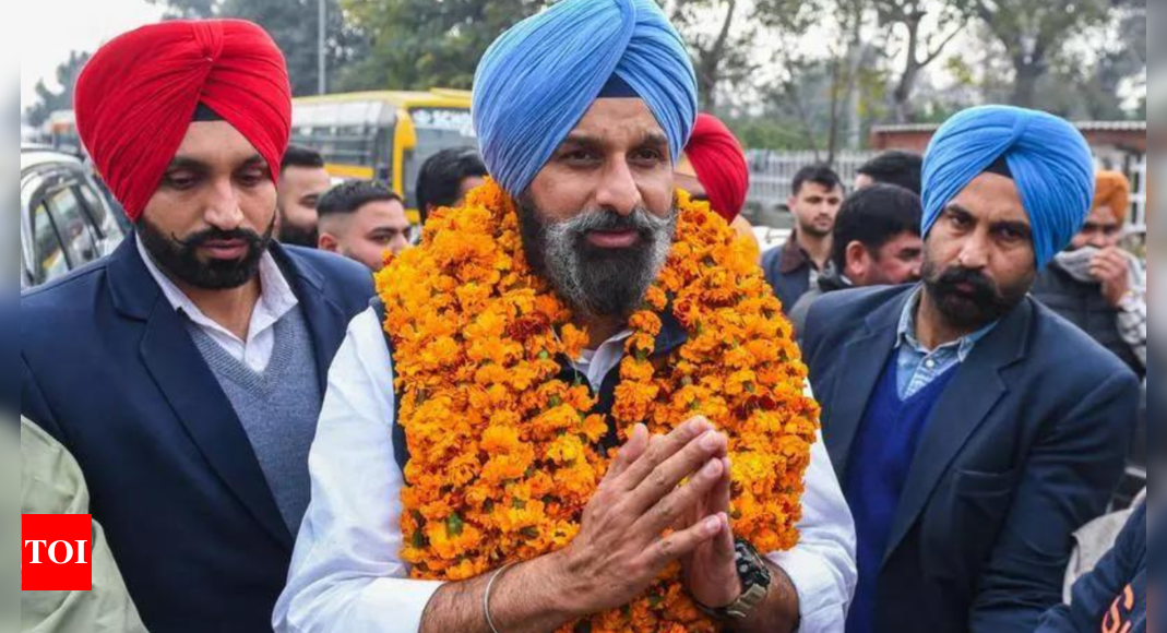 Majithia quizzed by SIT for 8 hours in 2021 drugs case