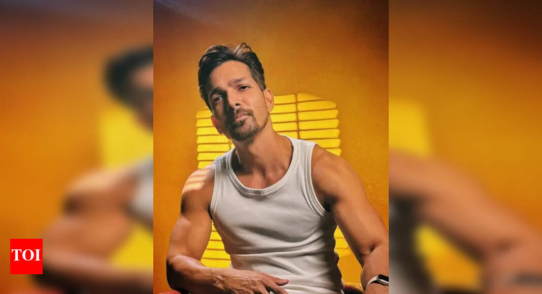 Harshvardhan Rane tells why he 'loves giraffes', how he injured his toe ...