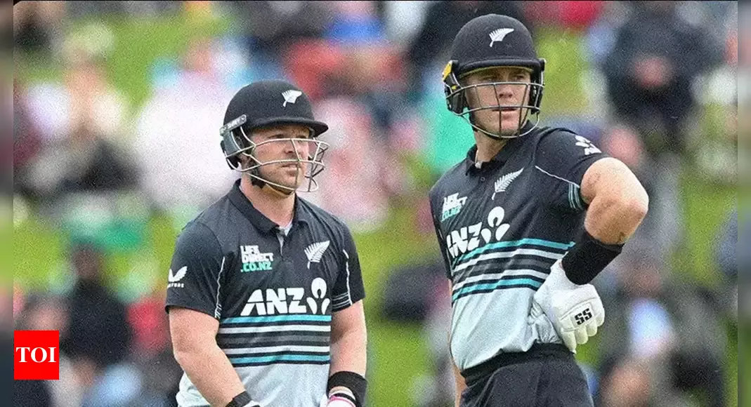 Seifert shines as NZ beat Pakistan in second T20I