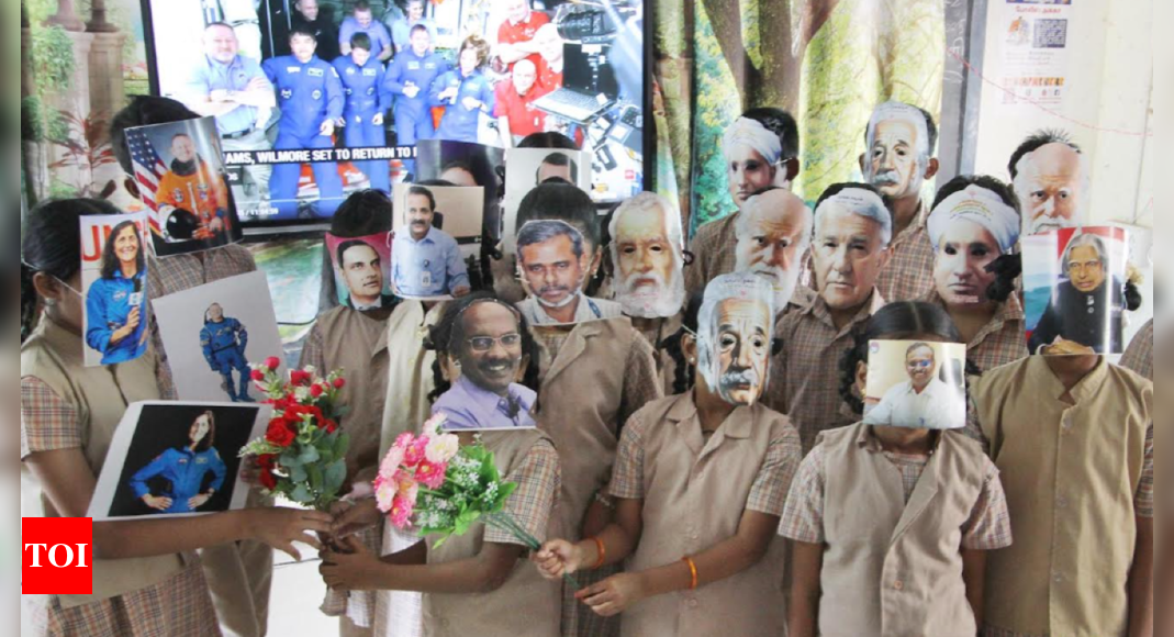 Madurai Corporation school children learn about spacecrafts, astronauts as they pray for Sunita Williams’ safe return