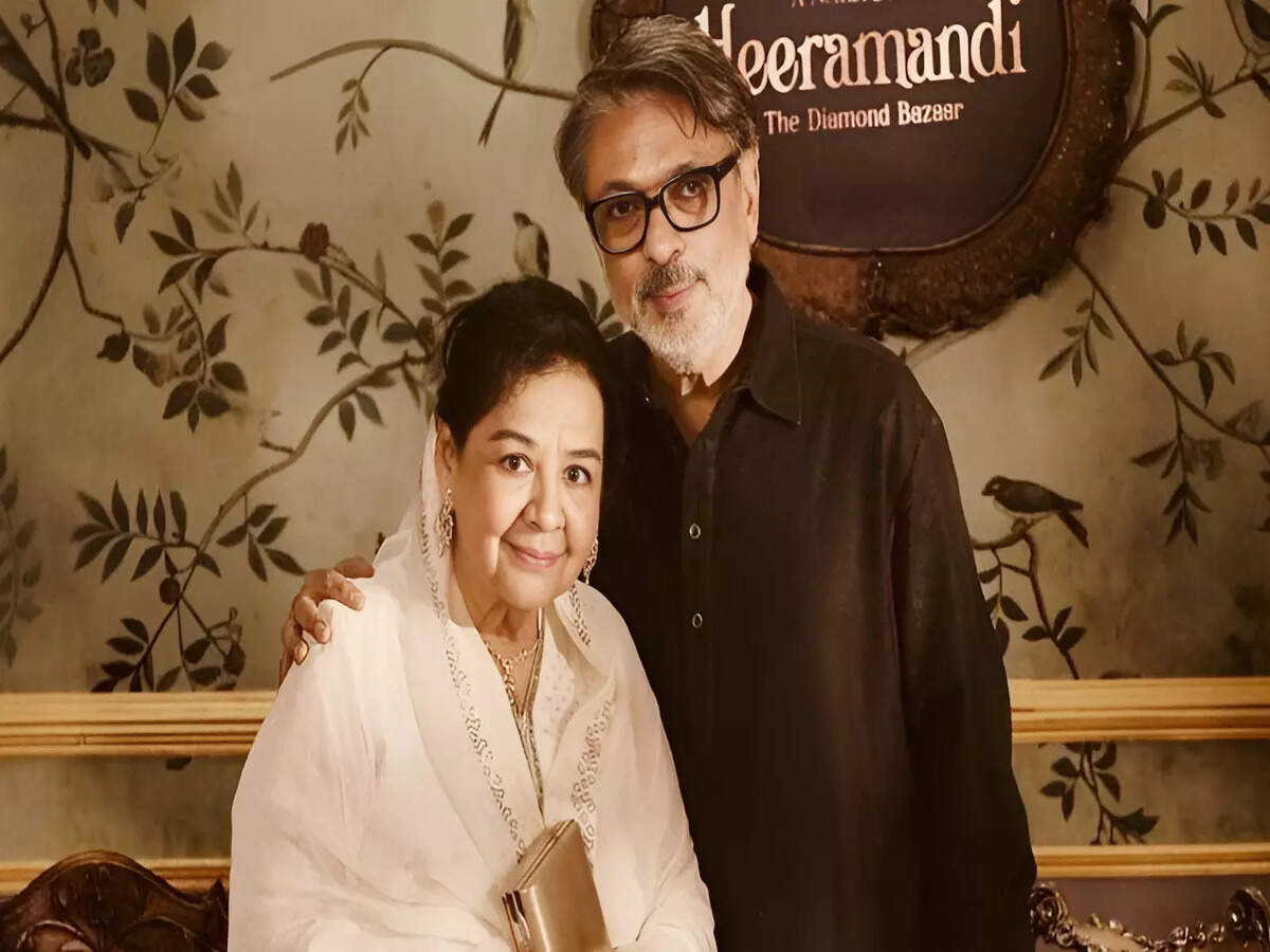 'हीरामंडी' में रोल के लिए फरीदा जलाल को सिगरेट-वाइन पकड़ने को कहा गया