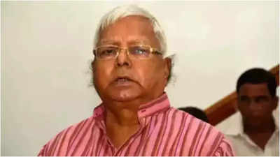 RJD chief Lalu Yadav arrives at ED office in land for job scam case