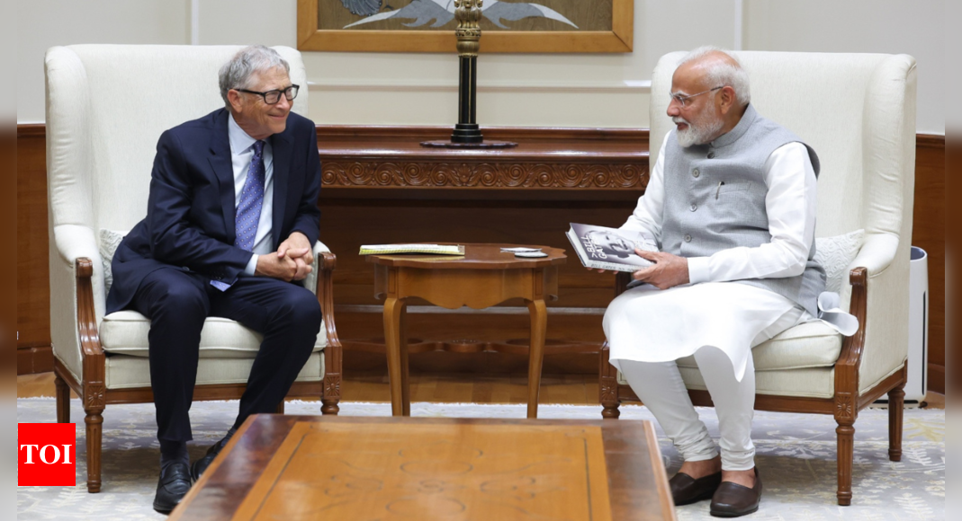 PM Modi hails 'excellent meeting' with Bill Gates on Viksit Bharat 2047, AI