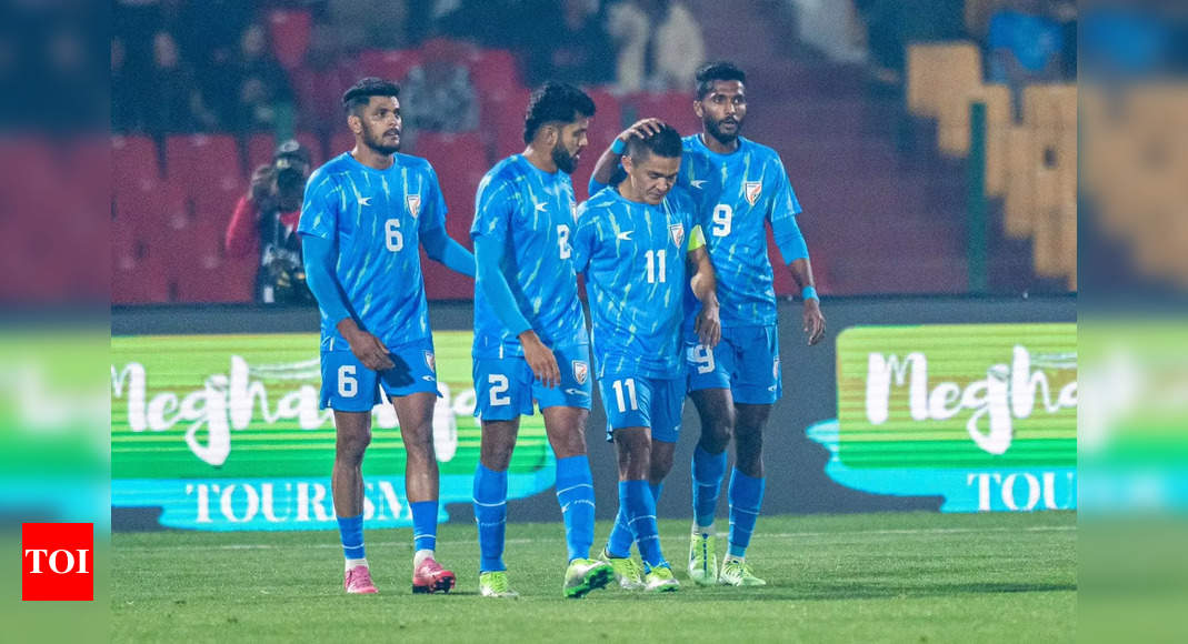 Chhetri scores on comeback as India beat Maldives 3-0