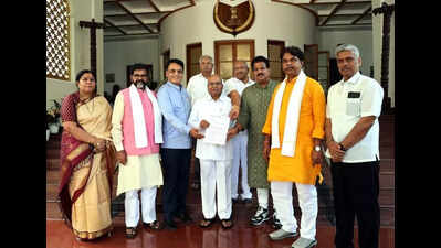 In Lok Sabha, BJP protests Karnataka's Muslim quota in govt ...